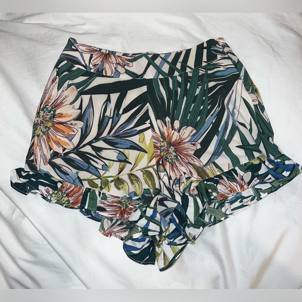 Lord & Taylor Flowy Patterned Shorts